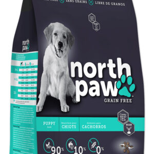 North Paw para cachorros ofrece una proporción muy alta de proteína de origen animal, además de omega 3 y vitaminas esenciales que ayudan al desarrollo de los huesos y músculos, y fomentan el desarrollo sano del cerebro. Esta fórmula de un alto contenido nutritivo permite que su perro obtenga una excelente nutrición con porciones más pequeñas. Los ingredientes se obtienen de fuentes locales, siempre que es posible, para que de esa manera pueda brindarle el mejor comienzo posible al mejor de sus amigos.